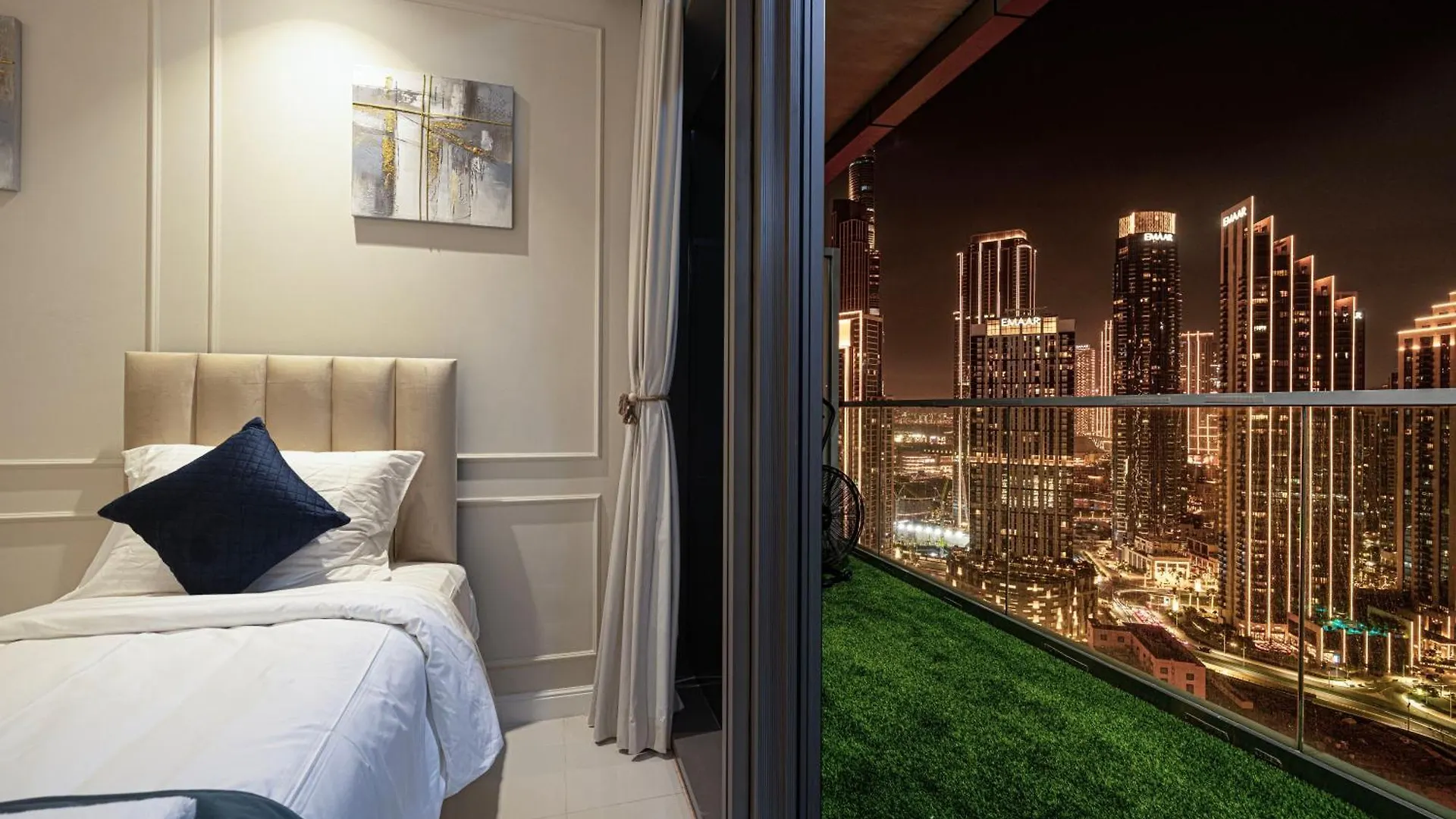 Boulevard 2 Bedroom Family Apartment With Burj Khalifa View And Infinity Pool In 64Th Floor Dubai Downtown