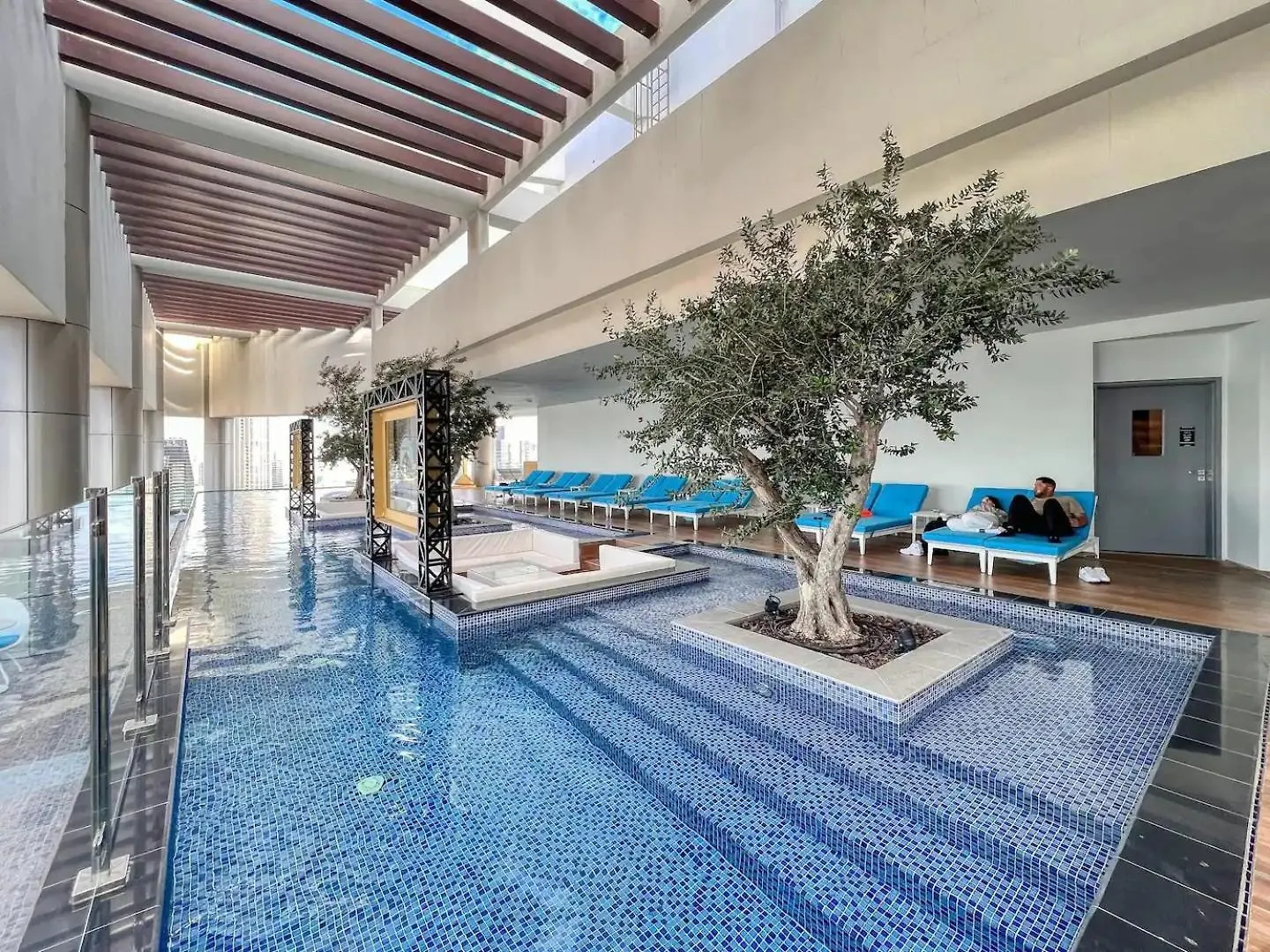 Boulevard 2 Bedroom Family Apartment With Burj Khalifa View And Infinity Pool In 64Th Floor Dubai Downtown
