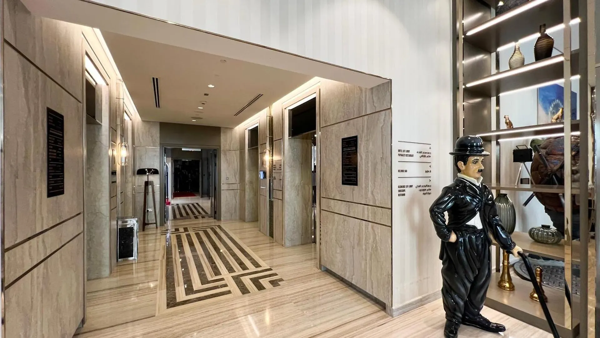 Boulevard 2 Bedroom Family Apartment With Burj Khalifa View And Infinity Pool In 64Th Floor Dubai Downtown 0*,  United Arab Emirates