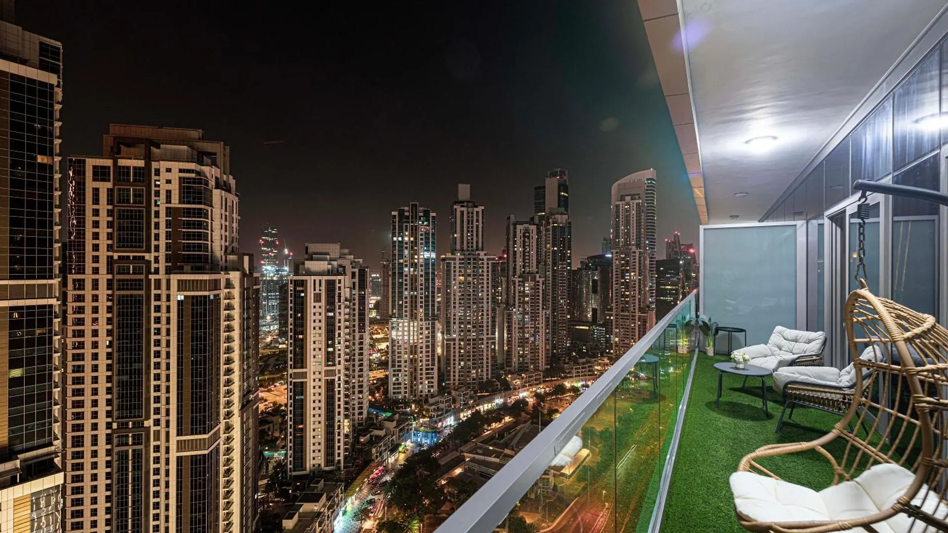 Boulevard 2 Bedroom Family Apartment With Burj Khalifa View And Infinity Pool In 64Th Floor Dubai Downtown