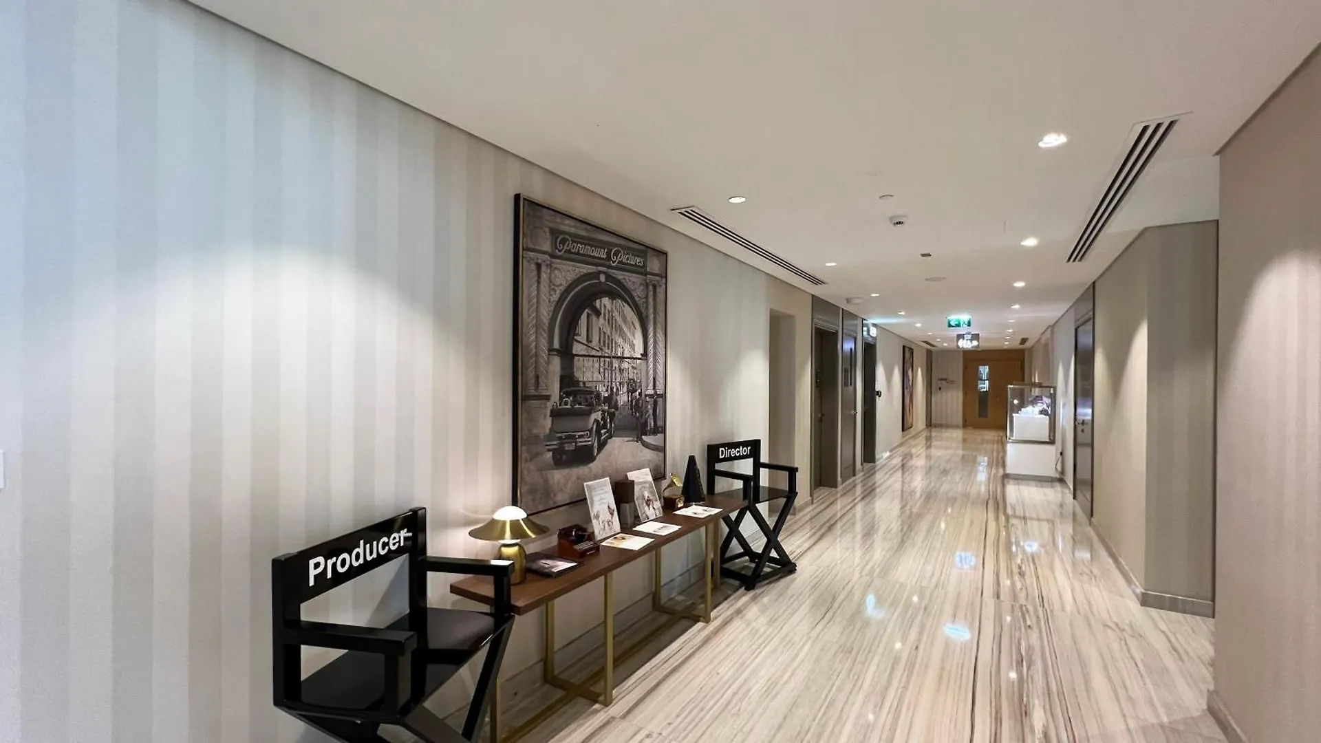 Boulevard 2 Bedroom Family Apartment With Burj Khalifa View And Infinity Pool In 64Th Floor Dubai Downtown
